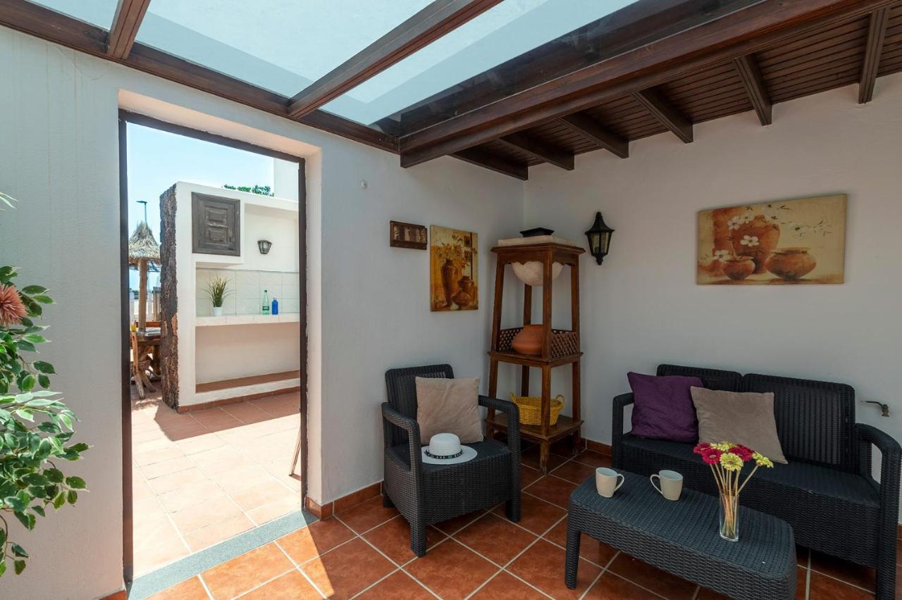 Villa Nikki By Villa Plus Puerto del Carmen  Exteriör bild