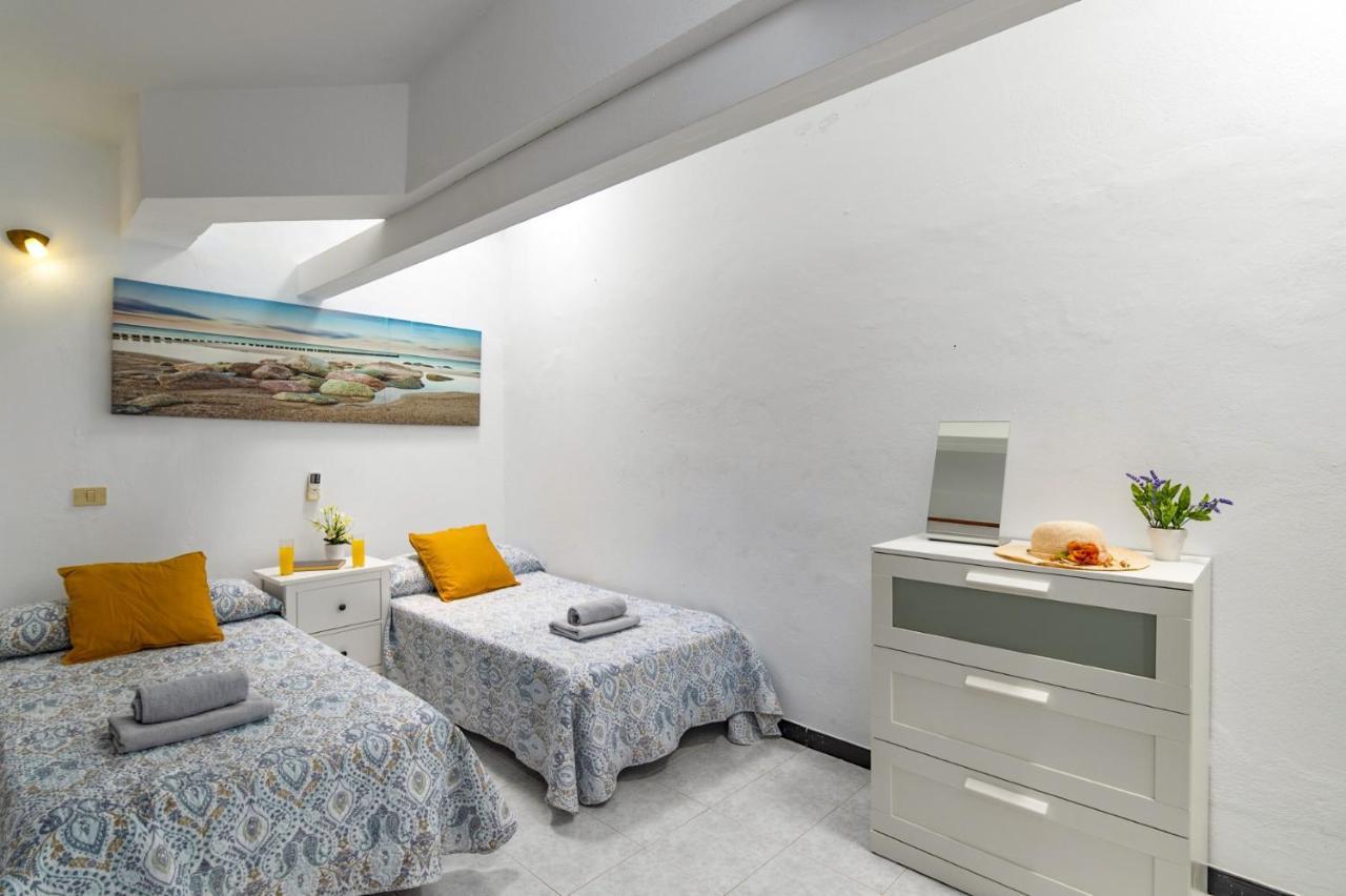 Villa Nikki By Villa Plus Puerto del Carmen  Exteriör bild